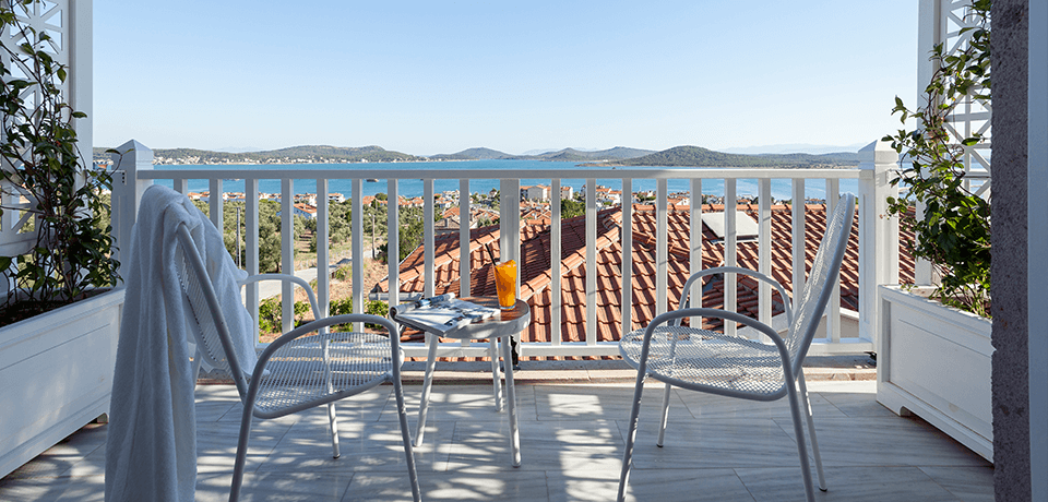 Pür Beyaz Otel Ayvalık